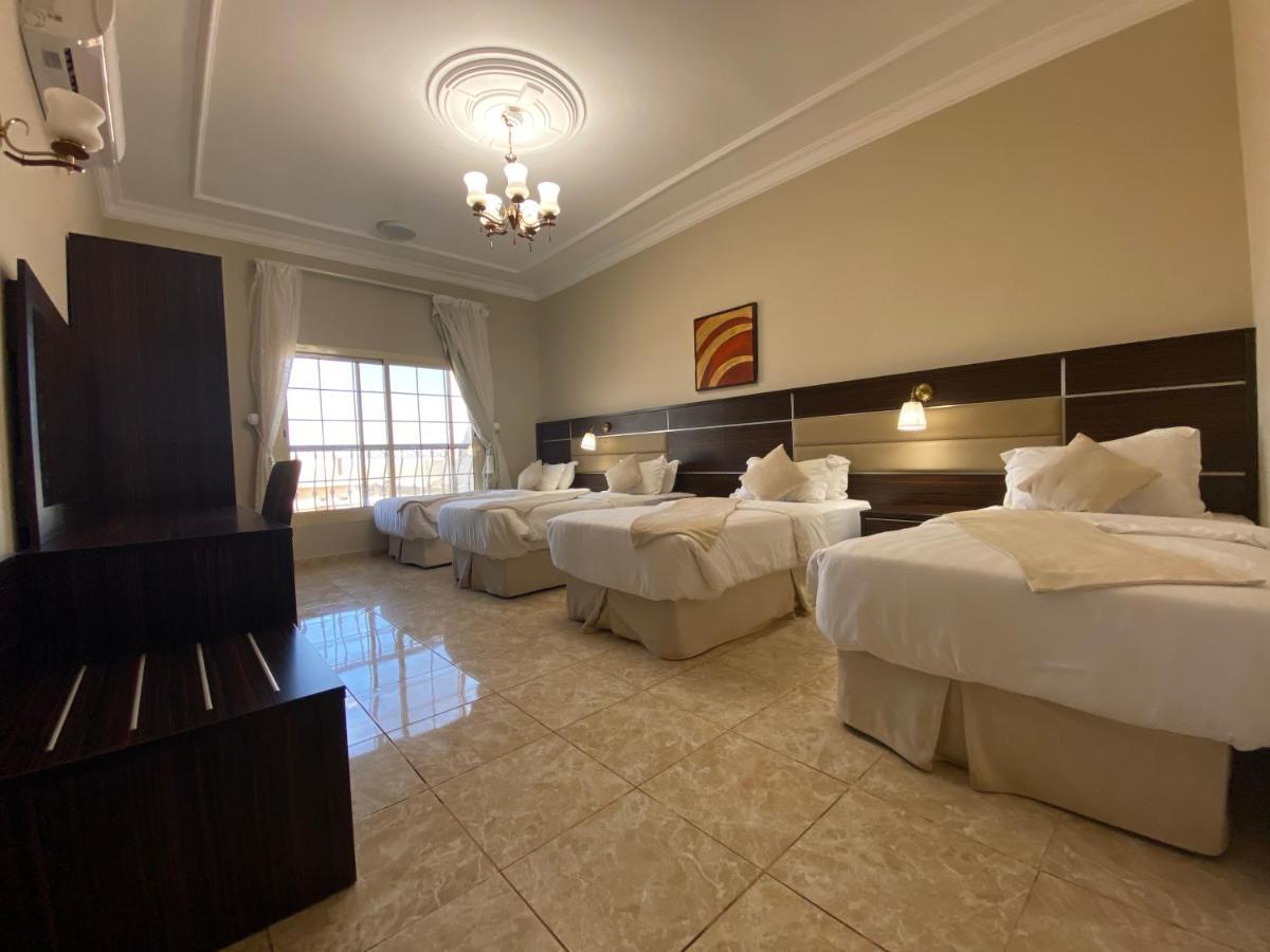 Hotel Arees Beach à Rayyis Extérieur photo
